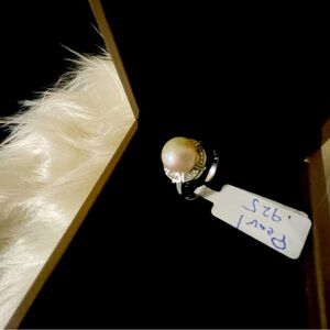 Pearl ring 💍 B 925